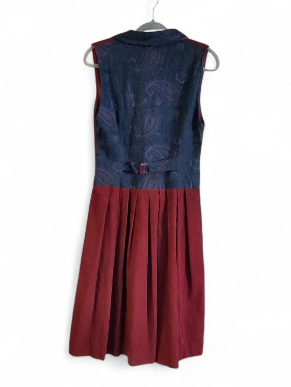Vintage Lanz Dresses Corduroy Cotton Burgundy Sleeveless Dress. Made In USA. 4. - Picture 6 of 15